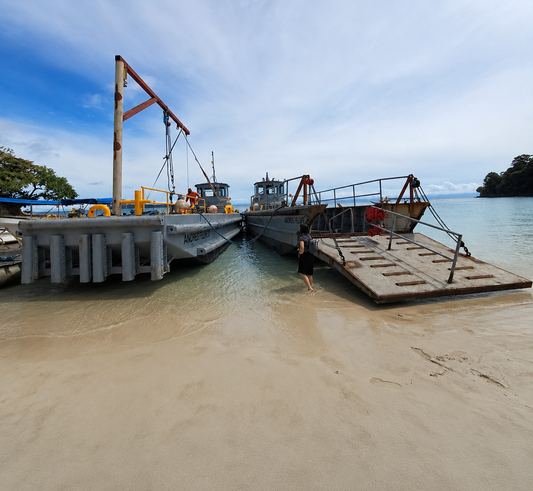 Barcaza Autopropulsada de 25–30 Toneladas | Landing Craft